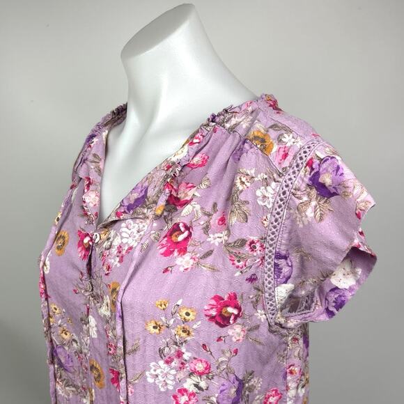 Buffalo David Bitton Purple Split V-Neck Flutter Sleeve Floral Blouse Top Size M - Picture 4 of 7